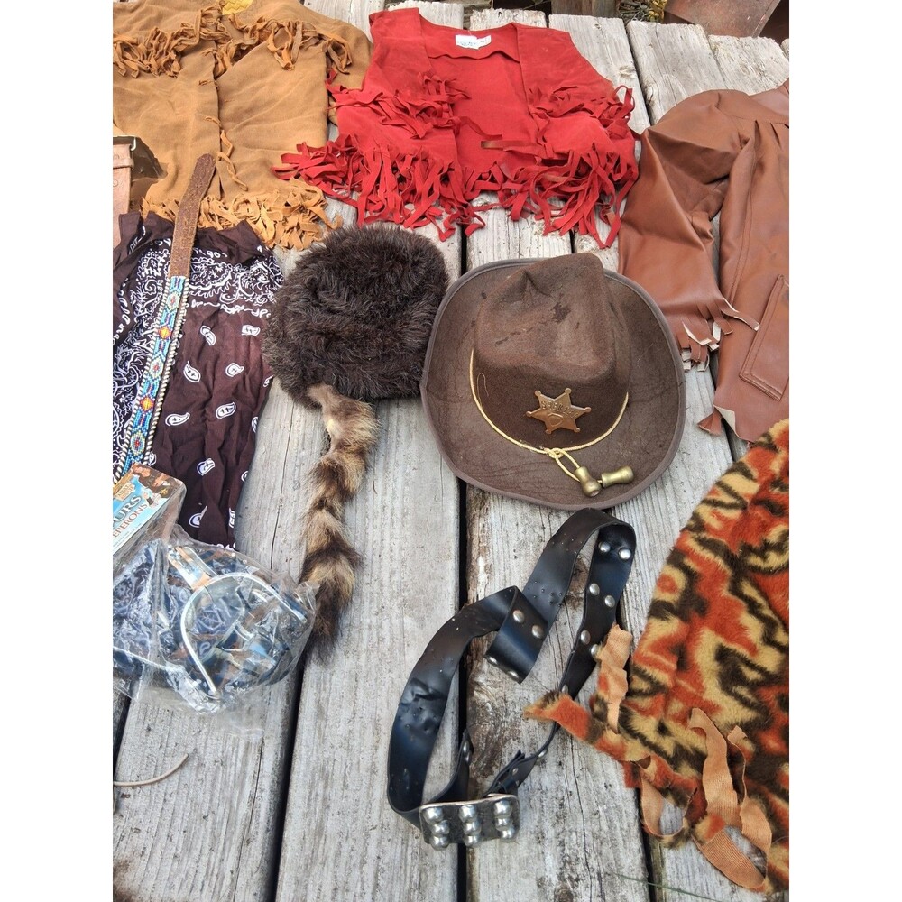 Cowboy Costume Lot Boys 6-8 Vintage Western Outfits,Props, Hats - Picture 5 of 11